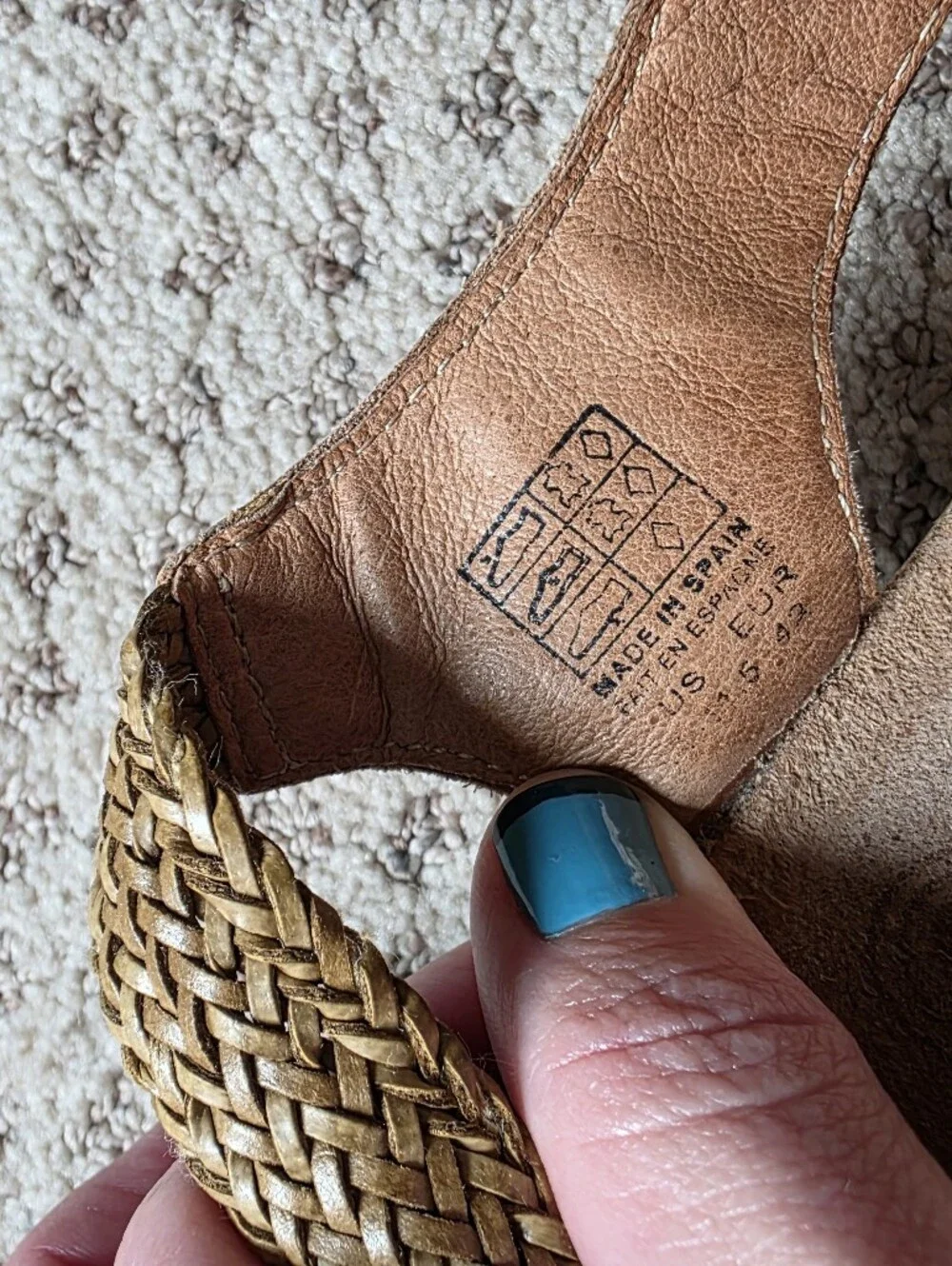 Taos Footwear woven cross